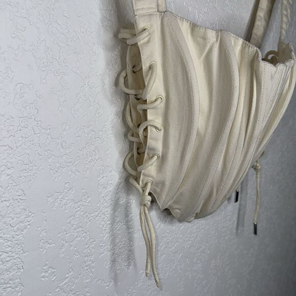 Guizio Classic Fitted Corset in Vanilla Ice Bustier Small Revolve - Picture 4 of 15